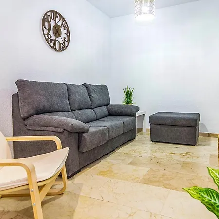 2 Bedroom In Cordoba